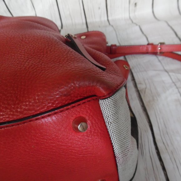 Burberry Medium Red Maidstone Check Calfskin Canvas Tote Crossbody Purse Bag - Picture 16 of 16